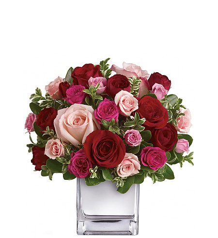 Teleflora's Love Medley Bouquet (T4002A) · Teleflora Valentine's