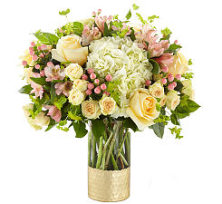FTD® Simply Gorgeous Bouquet