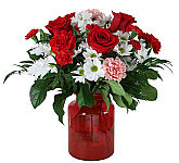 There’s something so enchanting about this resident mixture of blooms. Just one look at this beautiful bouquet will leave your special someone captivated!