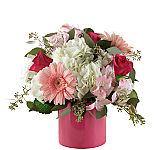 FTD® Sweet Beginnings Bouquet
