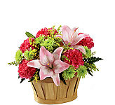 The FTD® Soft Persuasion Bouquet a chic country garden styling. A lovely way to say thank you, get well, or congratulations!