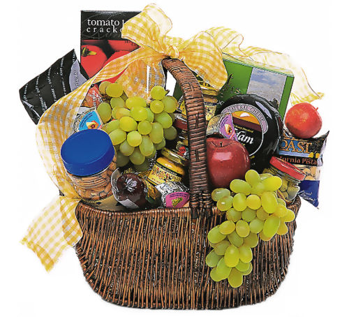 Teleflora's Gourmet Picnic Basket