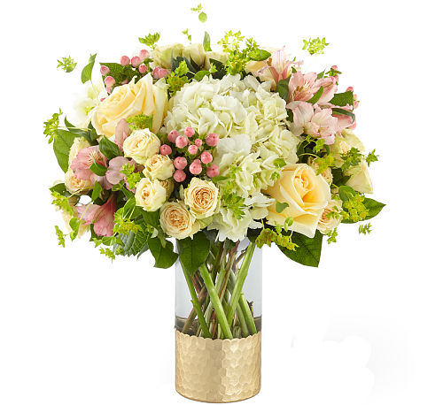 FTD® Simply Gorgeous Bouquet