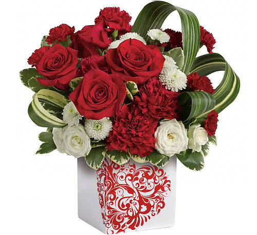 Teleflora's Cherished Love Bouquet
